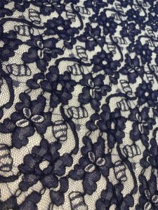 Lacivert Kordone Dantel Kumaş – Çiçek Desenli