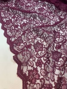 Mürdüm Kordone Dantel Kumaş – Çiçek Desenli