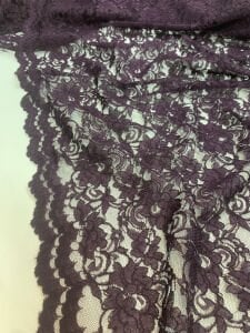 Patlıcan Moru Kordone Dantel Kumaş – Çiçek Desenli