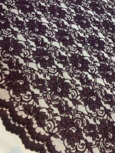 Patlıcan Moru Kordone Dantel Kumaş – Çiçek Desenli