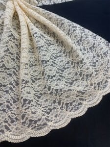 Koyu Krem Kordone Dantel Kumaş – Çiçek Desenli