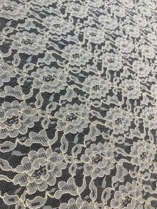 Koyu Krem Kordone Dantel Kumaş – Çiçek Desenli