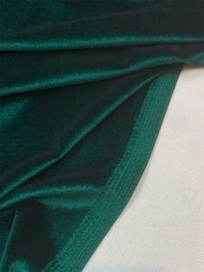 İpek Kadife Kumaş Likralı Dökümlü Elbiselik Zümrüt Yeşili