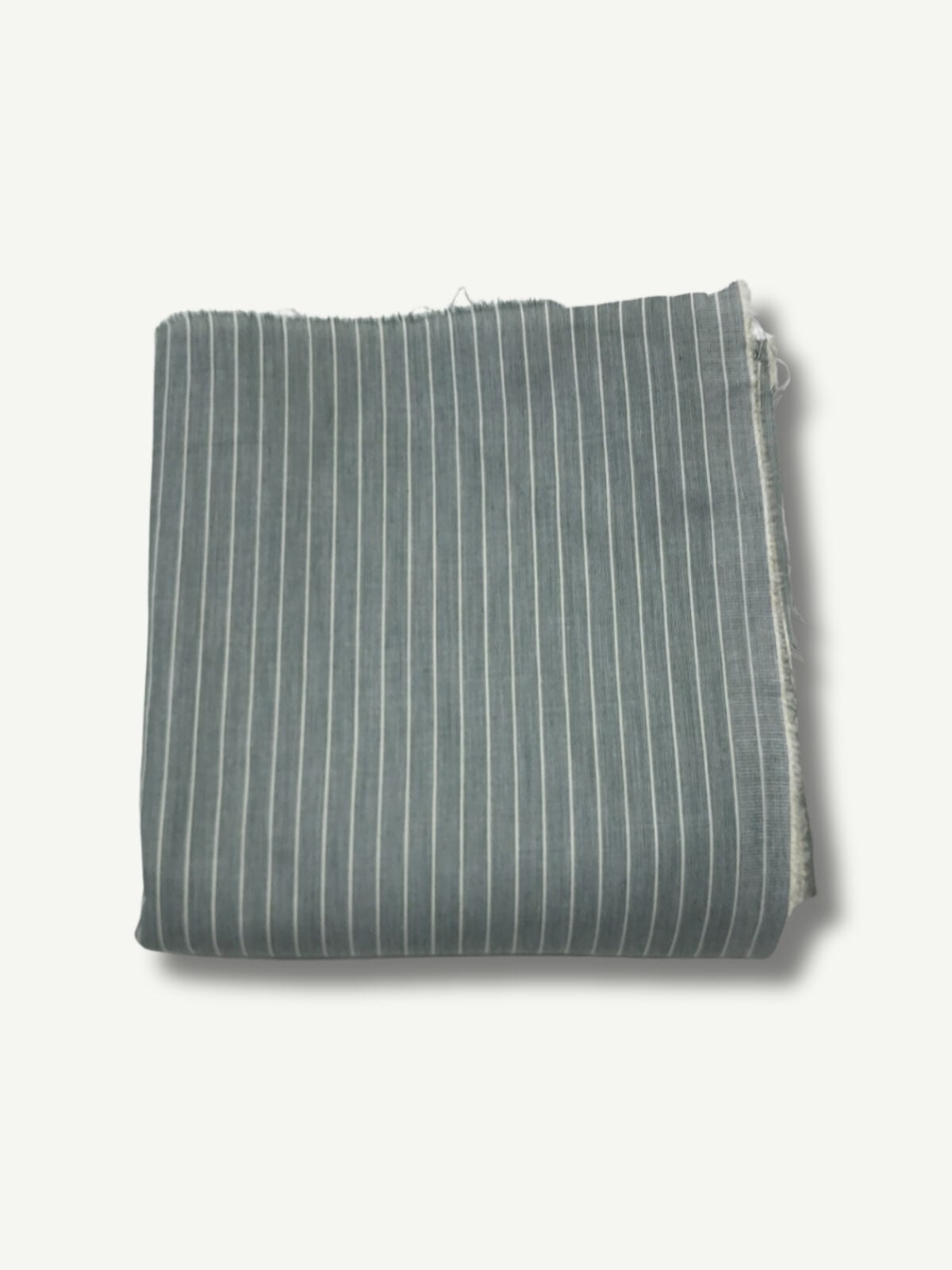 Çizgili Gömleklik Kumaş %100 Pamuk, Parça 135x140 cm (KUMAŞTA KİR VAR)