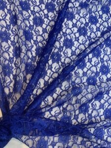 Saks Mavi İnce Dantel Kumaş – Küçük Çiçek Desenli