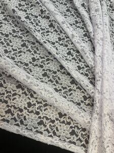 Beyaz İnce Dantel Kumaş – Çiçek Desenli