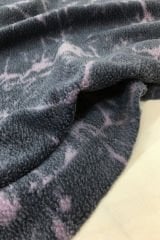 Batik Desenli Polar Kumaş