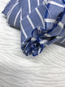 Çizgili Gömleklik Kumaş %100 Pamuk, Parça 150x150 cm  (KUMAŞTA KİR VAR)