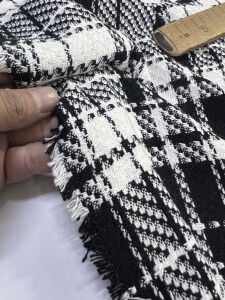Siyah Beyaz Ekose Şanel Kumaş – Ceketlik & Takımlık