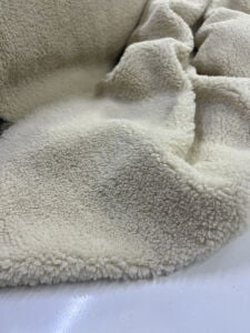 Krem Rengi Kuzu Teddy Kumaş