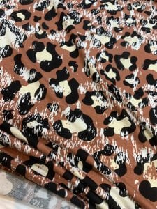 Desenli Viskon Penye Kumaş Dökümlü Esnek Elbiselik - Kahve Leopar Desen