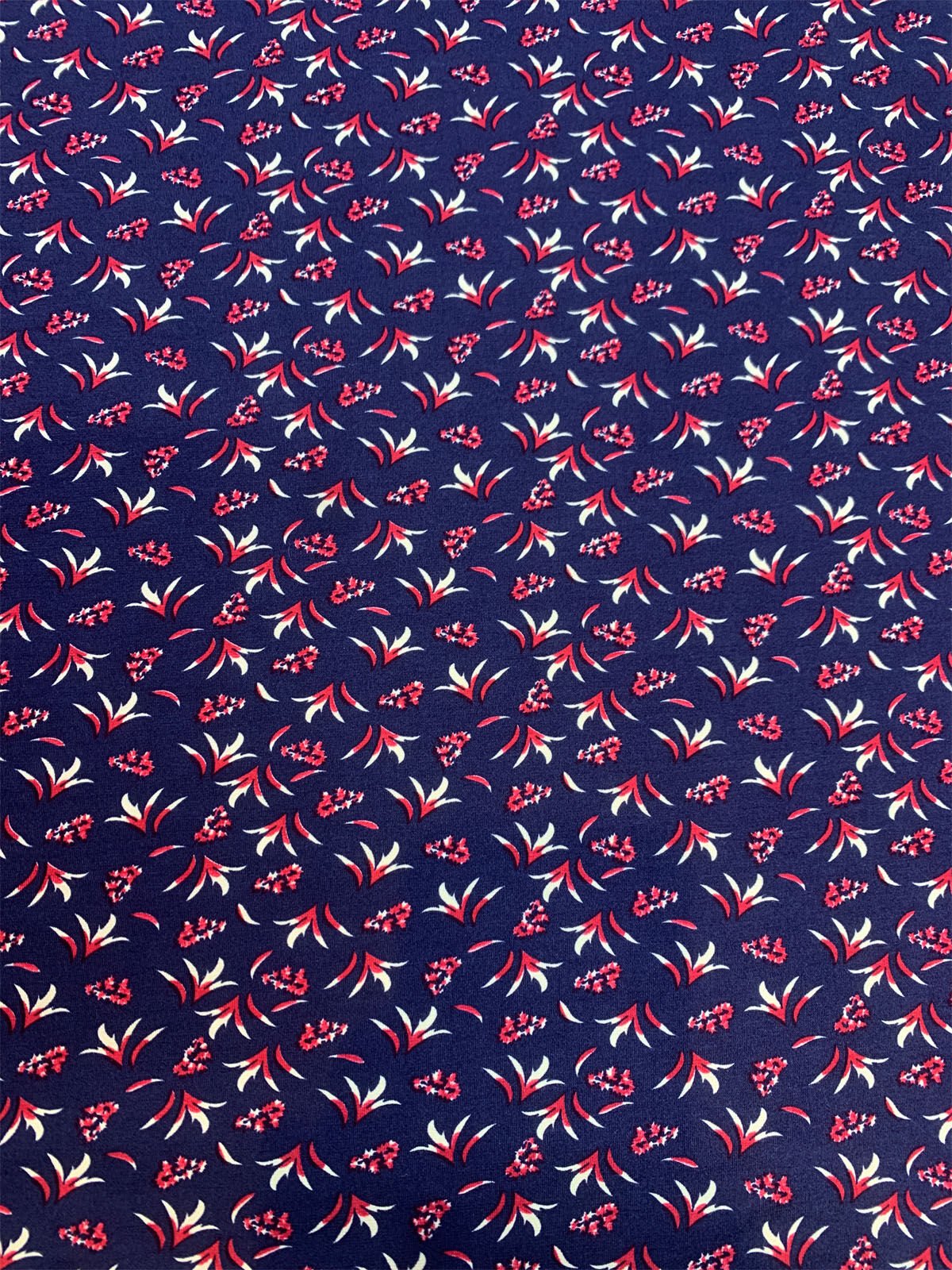 Desenli Viskon Penye Kumaş Dökümlü Esnek Elbiselik - Lacivert Kırmızı Dallı Desen