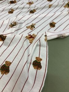 Desenli Viskon Penye Kumaş Dökümlü Esnek Elbiselik - Ayıcık Desenli