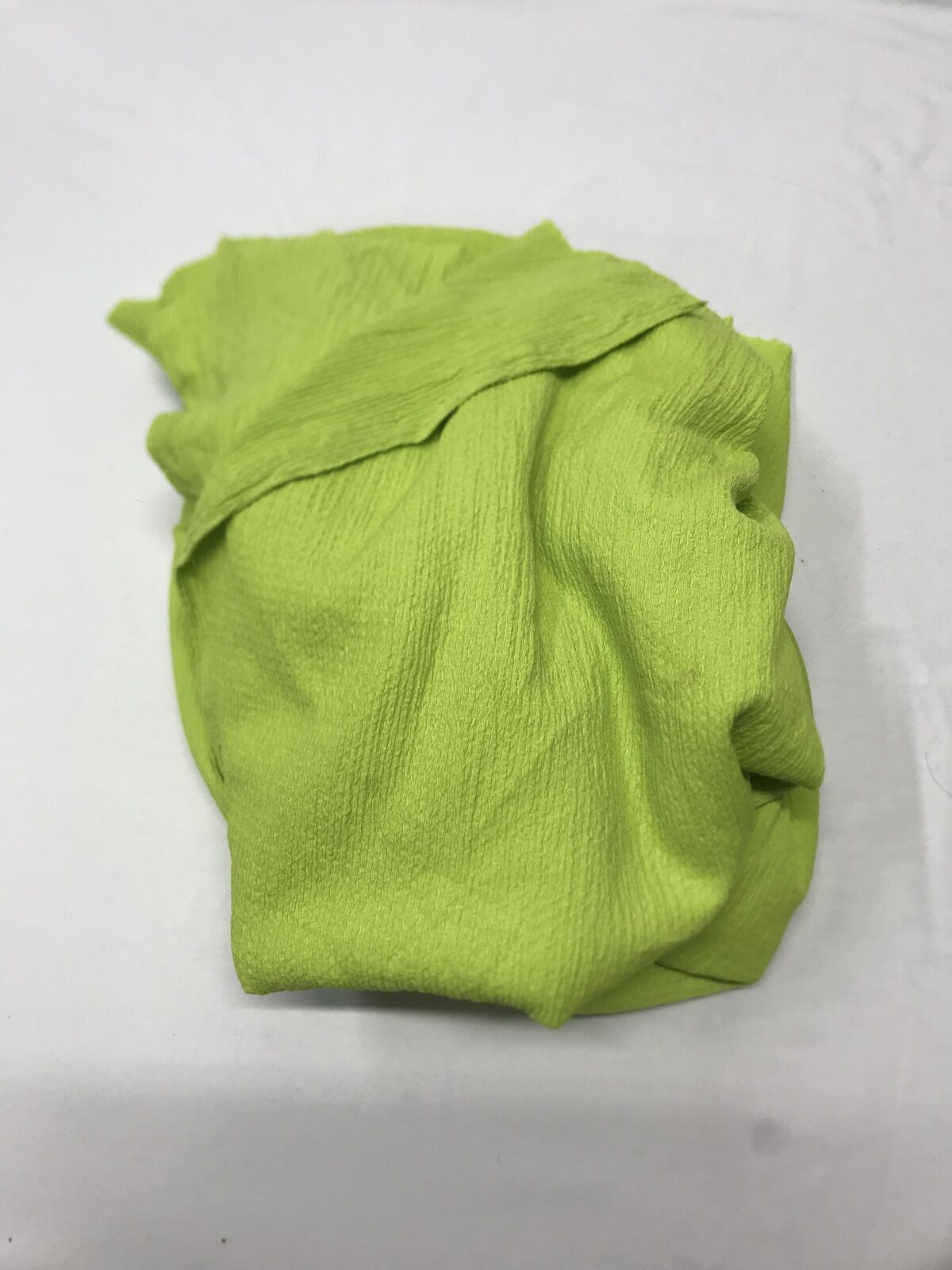 Bürümcük Penye Kumaş, Parça 350x170 cm Fıstık Yeşili (KENARDA DELİK VAR)