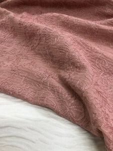 Gül Kurusu Nakışlı Müslin Kumaş