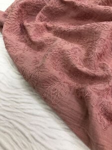 Gül Kurusu Nakışlı Müslin Kumaş