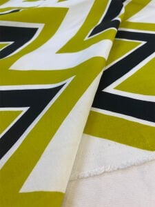 Zigzag Desenli Dökümlü Pamuk Kumaş