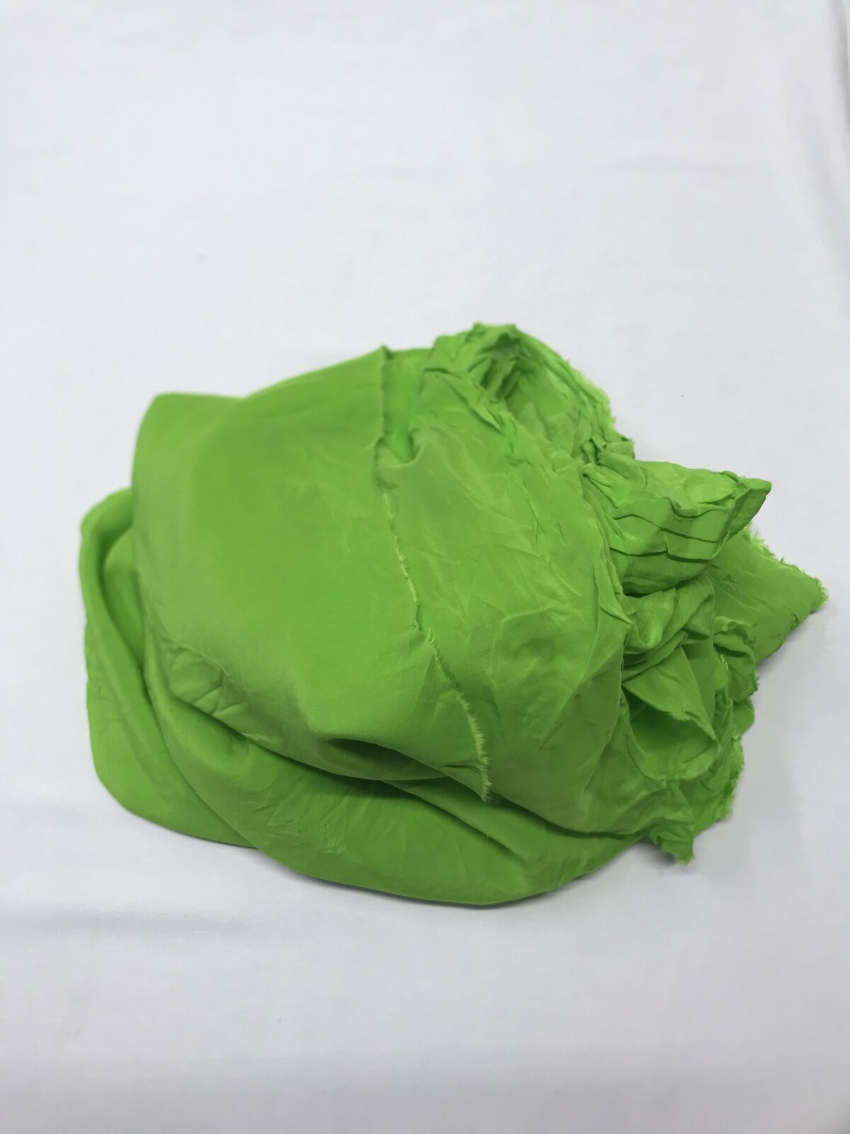 İnce Viskon Krep Kumaş, Parça 300x135 cm Yeşil