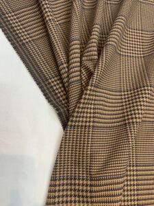 Ekose Kazayağı Desenli Klasik Takımlık Dış Giyim Kumaşı – Camel Siyah