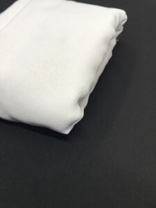 Dış Giyimlik Kumaş, Parça 230x130 cm Beyaz (KUMAŞTA KİR VAR)