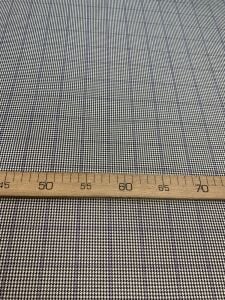 Ekose Kazayağı Desenli Klasik Takımlık Dış Giyim Kumaşı – Siyah Ekru