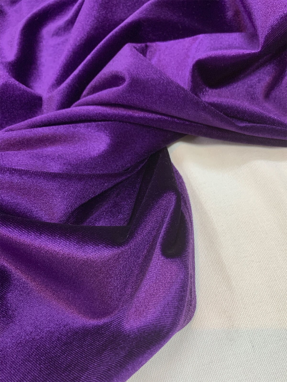 İpek Kadife Kumaş Likralı Dökümlü Elbiselik Mor