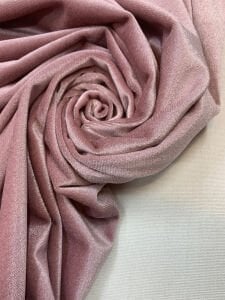 İpek Kadife Kumaş Likralı Dökümlü Elbiselik Pudra