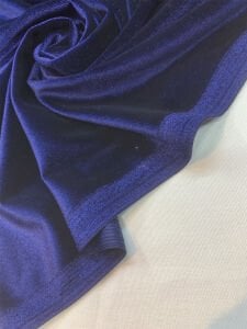 İpek Kadife Kumaş Likralı Dökümlü Elbiselik Lacivert