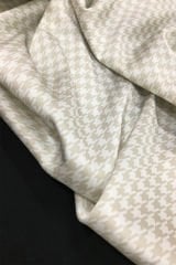 Kazayağı Desenli Soft Saten Kumaş İnce Dökümlü